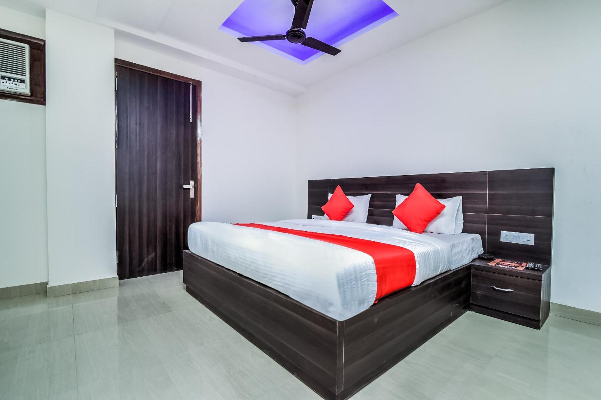 Hotel Aerostar Gold - Opposite Max Healthcare Delhi  Ngoại thất bức ảnh