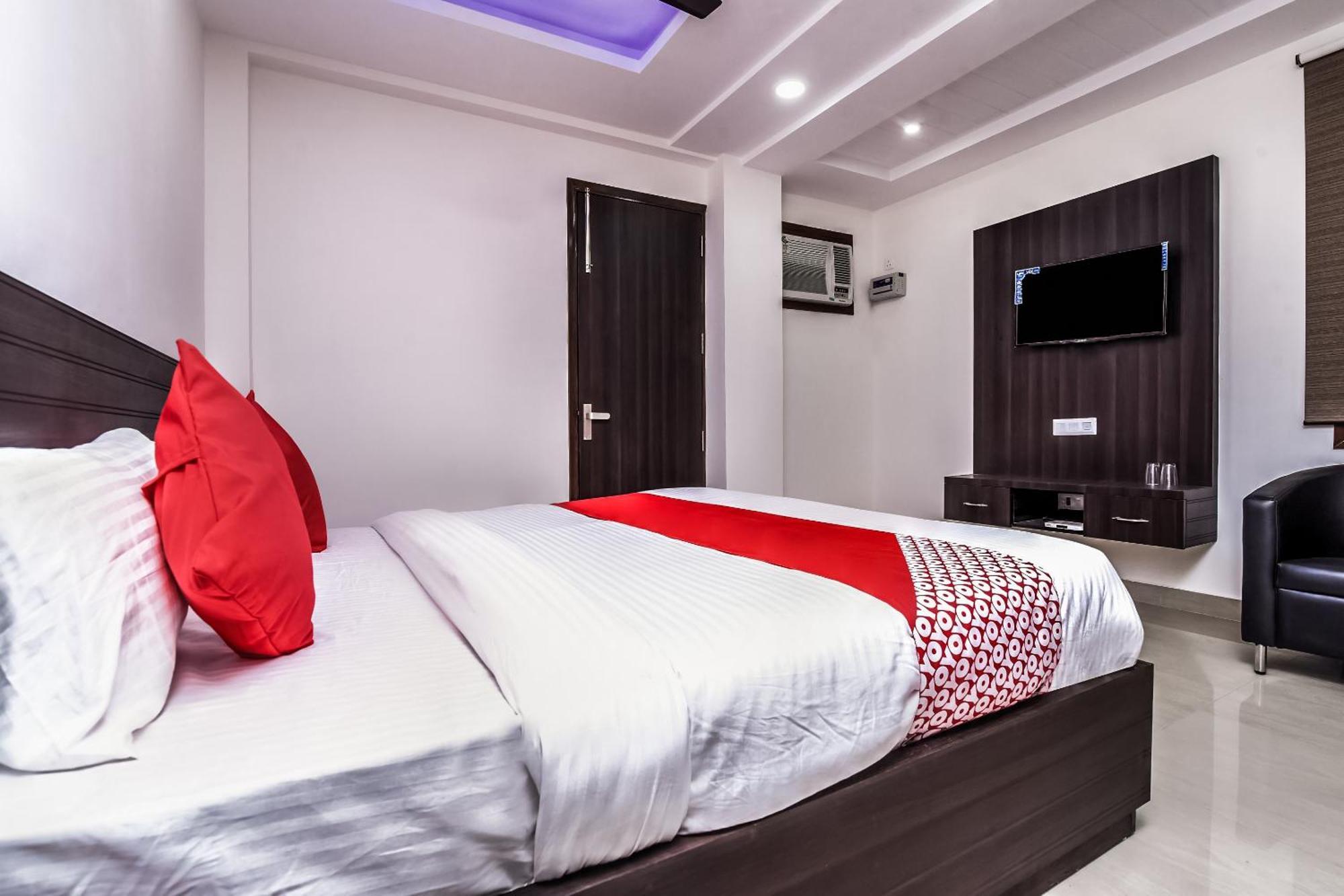 Hotel Aerostar Gold - Opposite Max Healthcare Delhi  Ngoại thất bức ảnh