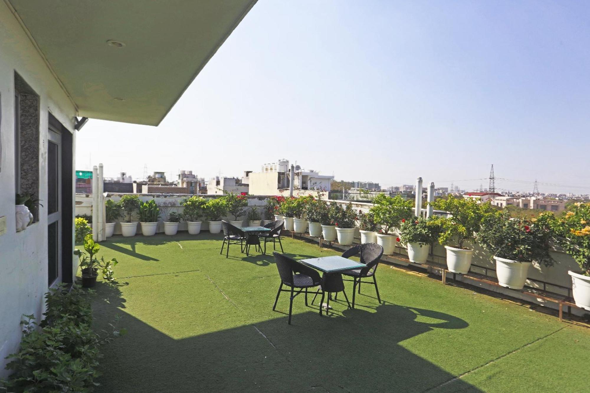 Hotel Aerostar Gold - Opposite Max Healthcare Delhi  Ngoại thất bức ảnh