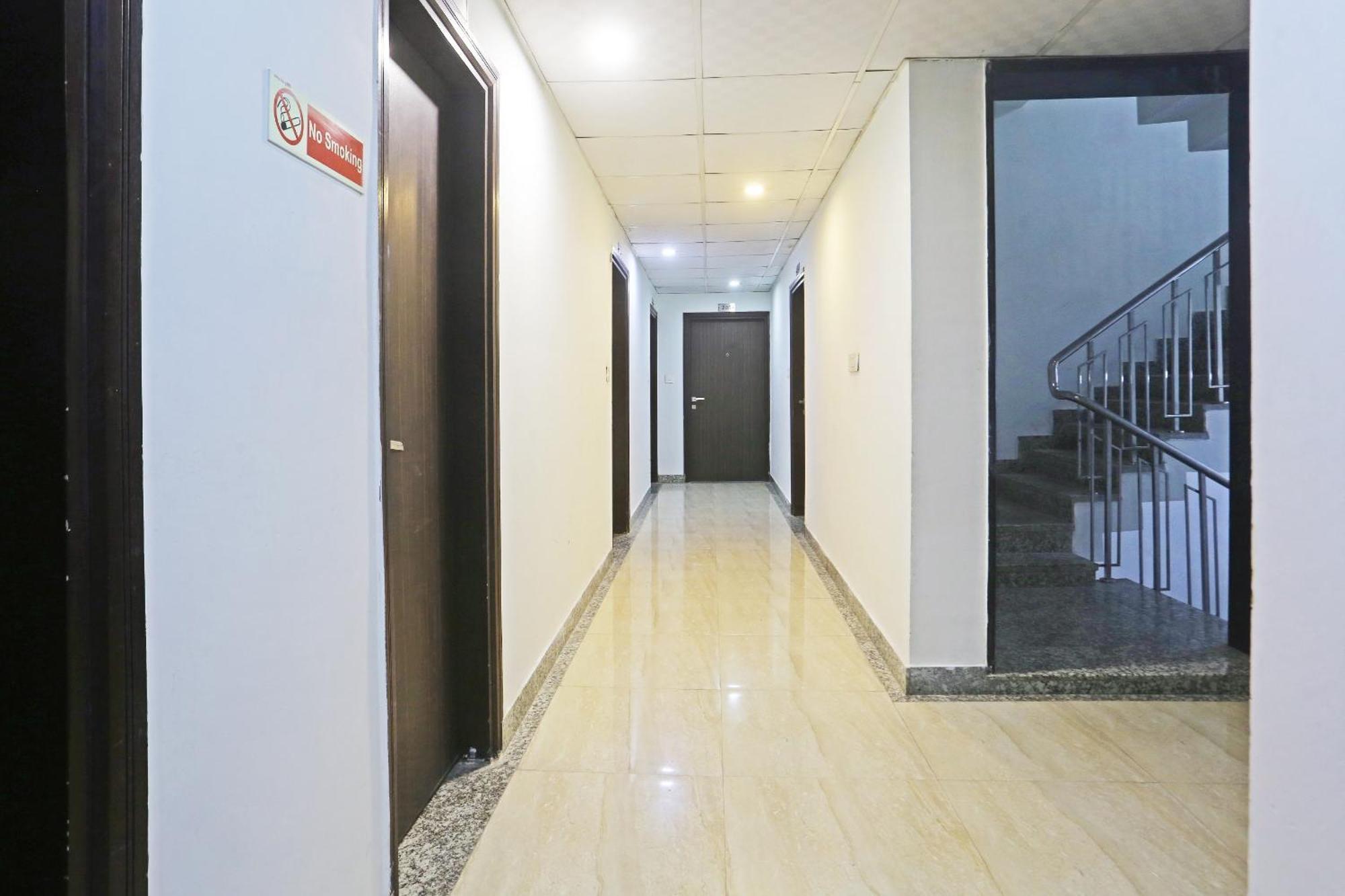 Hotel Aerostar Gold - Opposite Max Healthcare Delhi  Ngoại thất bức ảnh