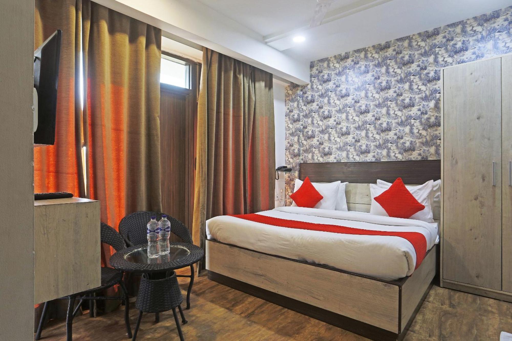 Hotel Aerostar Gold - Opposite Max Healthcare Delhi  Ngoại thất bức ảnh