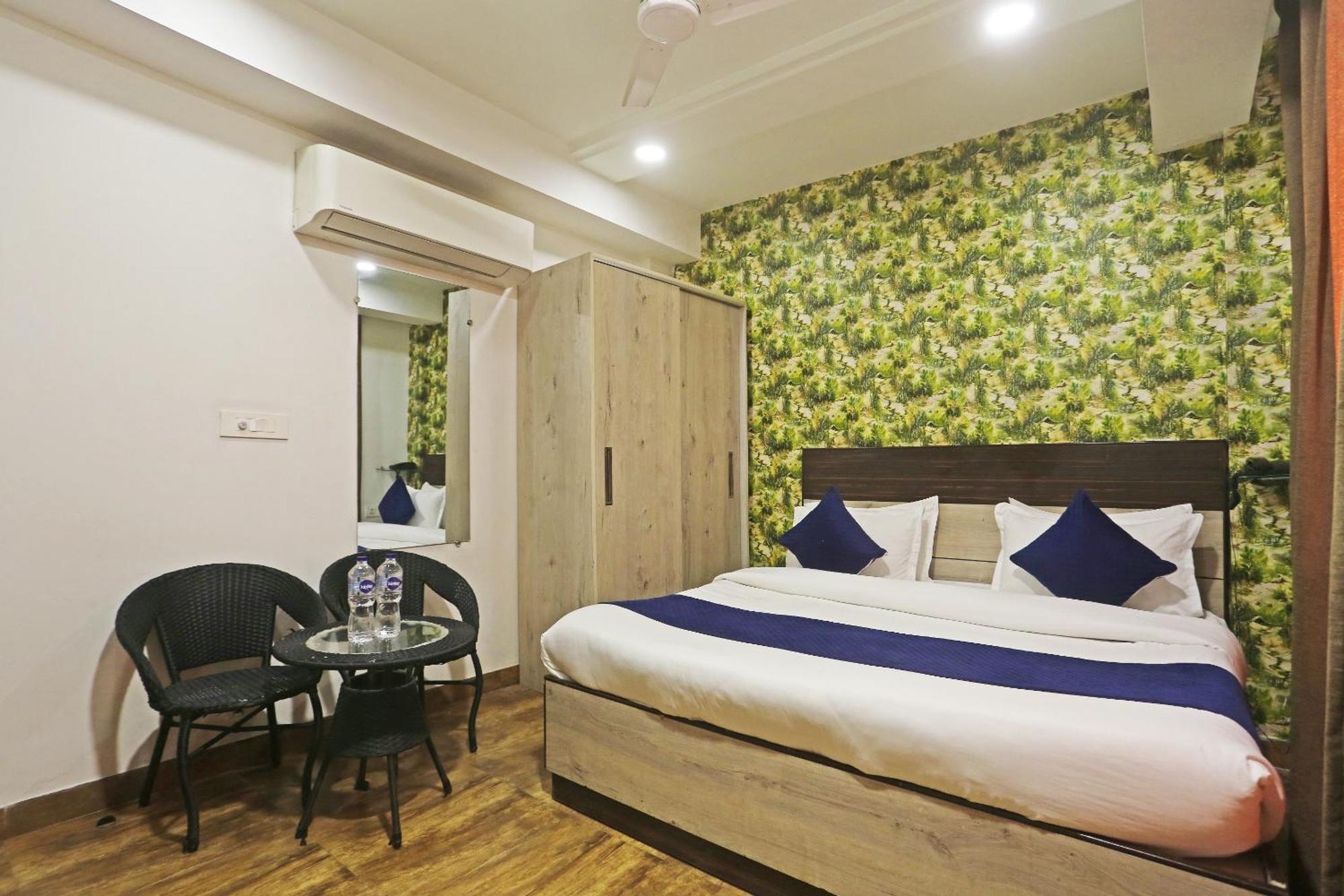 Hotel Aerostar Gold - Opposite Max Healthcare Delhi  Ngoại thất bức ảnh