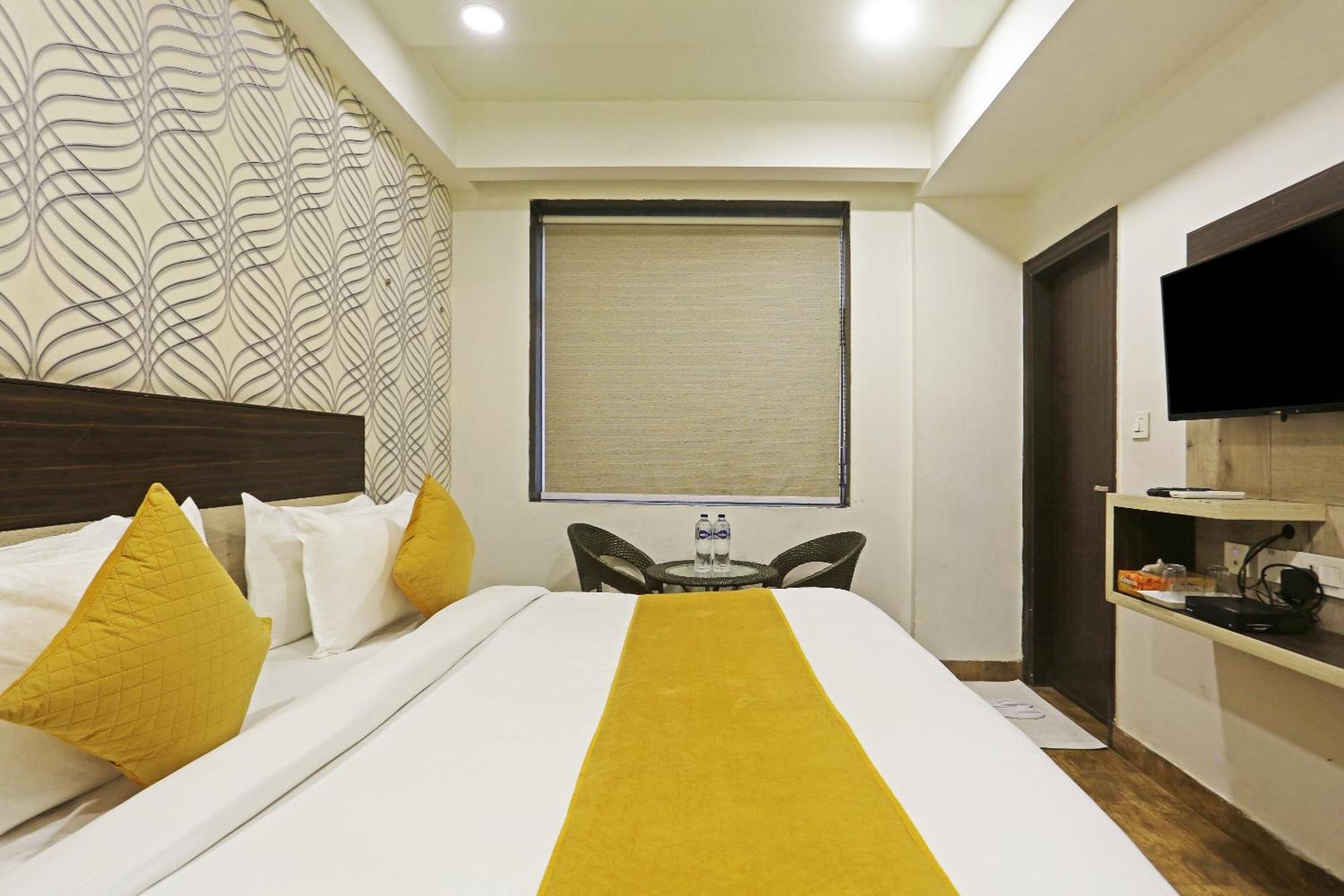 Hotel Aerostar Gold - Opposite Max Healthcare Delhi  Ngoại thất bức ảnh